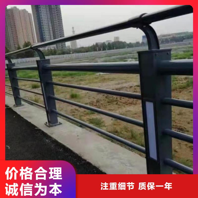 钢板护栏立柱可来电来图设计定制山东金鑫金属制造有限公司