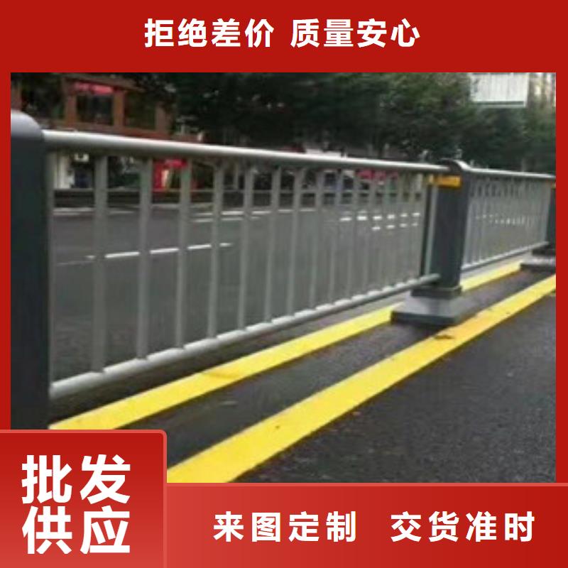 衡东县防撞护栏图片来厂考察防撞护栏