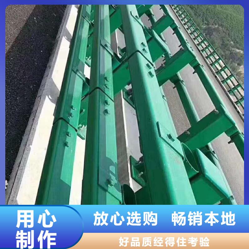 304不锈钢复合管桥梁护栏产品实拍图