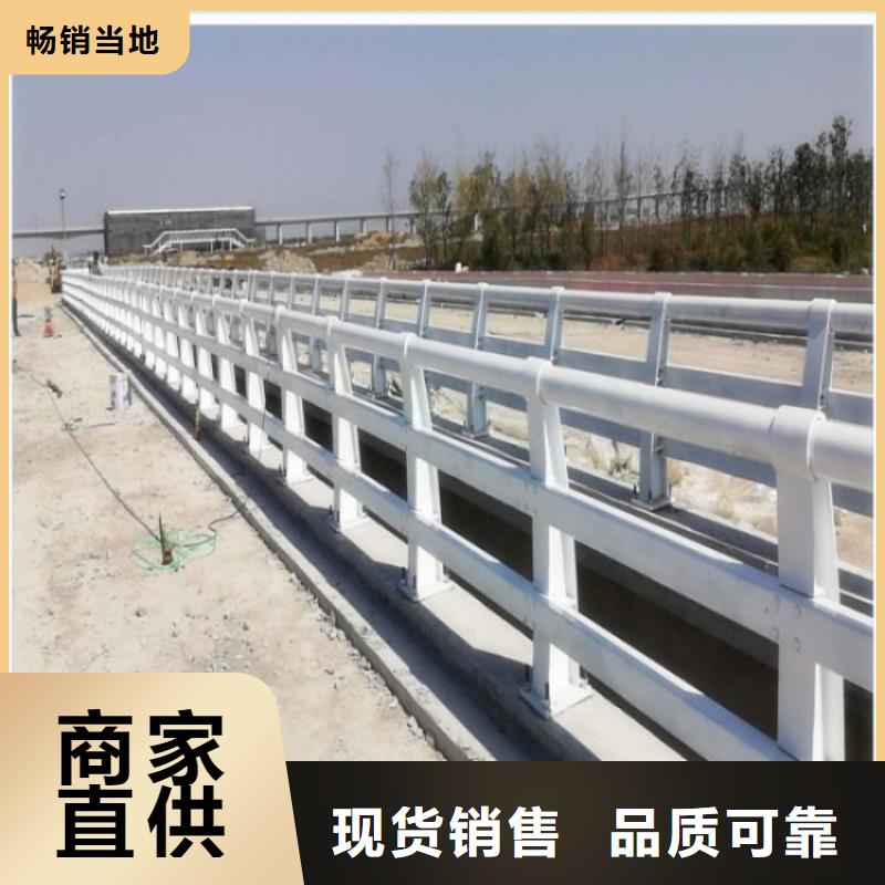 护栏厂家护栏钢板立柱厂家货源稳定